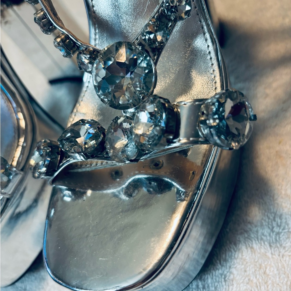 Brand New Stylish Heels By AZALEA WANG - Size 6 - Heel Height 6 Inches - box 12 - Picture 3 of 4